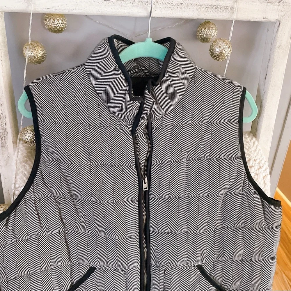 A new day Gray Herringbone Puffer Vest Size XXL